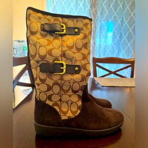Coach classic boots